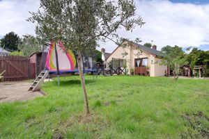 Rear External- click for photo gallery